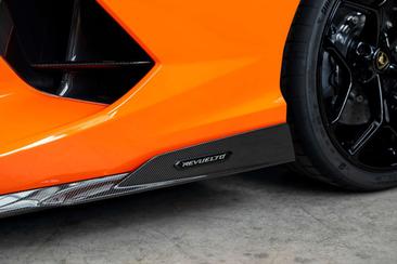 Lamborghini Revuelto — photo 26