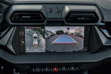 Lamborghini Urus SE — photo 48
