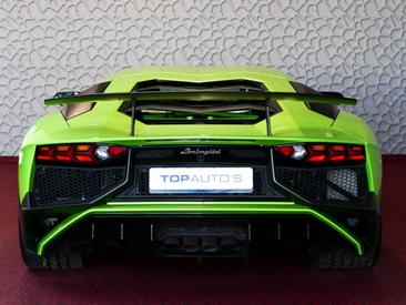Lamborghini Aventador SV — photo 18