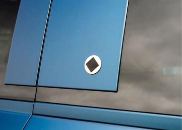 Land Rover Defender 110 4.4 P635 Octa Sargasso Blue Satin - Carbon Bleu — photo 17