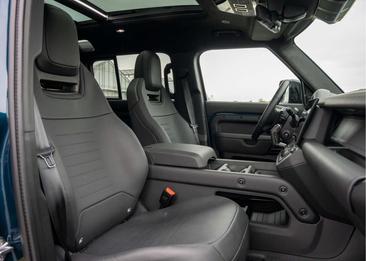 Land Rover Defender 110 4.4 P635 Octa Sargasso Blue Satin - Carbon Bleu — photo 22