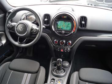 Mini Countryman COOPER S — photo 9