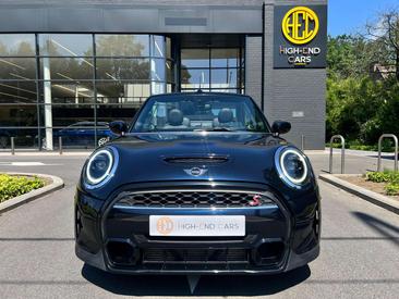 Mini Cabrio COOPER S — photo 3