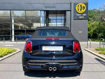 Mini Cabrio COOPER S — photo 9