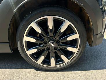 Mini Cabrio COOPER S — photo 11