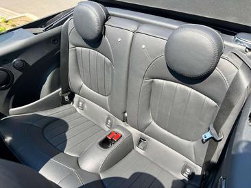 Mini Cabrio COOPER S — photo 13