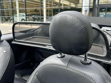 Mini Cabrio COOPER S — photo 22