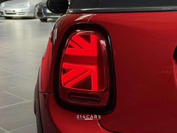 Mini Cabrio John Cooper Works — photo 16