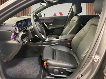 Mercedes Classe A Berline 250 E — photo 11