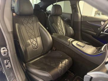 Mercedes CLS 400 AMG Line — photo 23