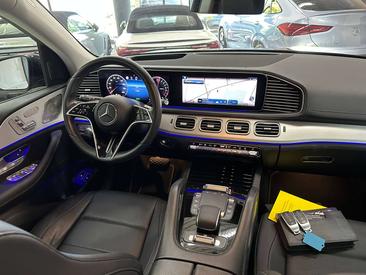 Mercedes GLE 400 AMG Line — photo 11