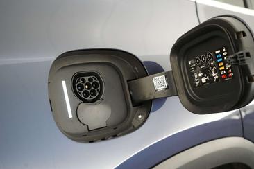 Mercedes EQE SUV 350+ Star Edition — photo 26