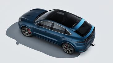 Porsche Cayenne III Turbo E-Hybrid Coupé — photo 4