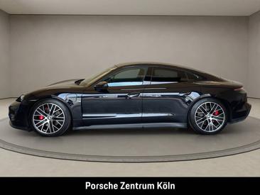 Porsche Taycan Turbo S — photo 2