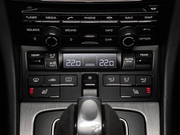 Porsche 991 I GT3 — photo 21