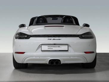 Porsche 718 Cabriolet Spyder — photo 9