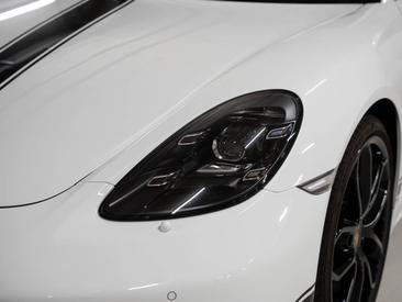 Porsche 718 Cabriolet Spyder — photo 13