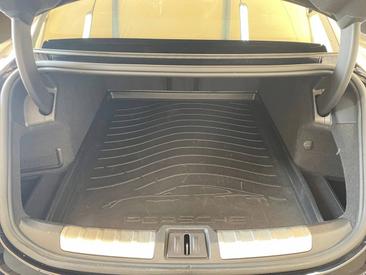 Porsche Taycan Turbo S — photo 25