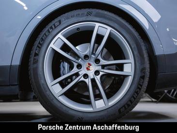 Porsche Cayenne III Turbo GT — photo 13