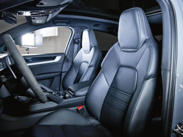Porsche Cayenne III Turbo GT — photo 16