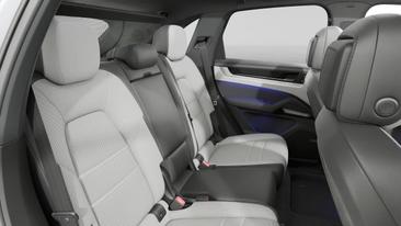 Porsche Cayenne III Turbo GT — photo 13