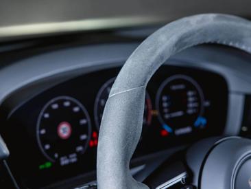 Porsche Cayenne III Turbo GT — photo 18