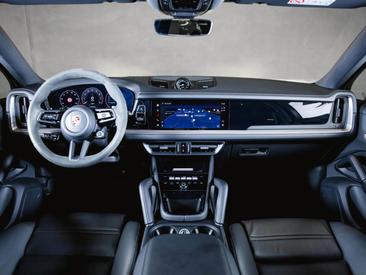 Porsche Cayenne III Turbo GT — photo 19