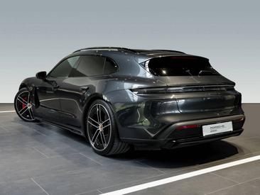Porsche Taycan Turbo S — photo 3