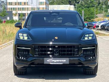 Porsche Cayenne III Turbo GT — photo 7