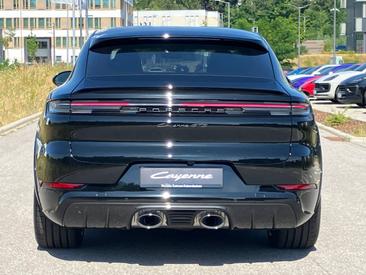 Porsche Cayenne III Turbo GT — photo 8