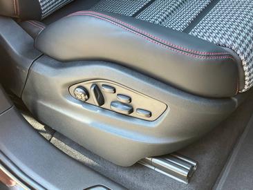 Porsche Cayenne III Turbo GT — photo 26