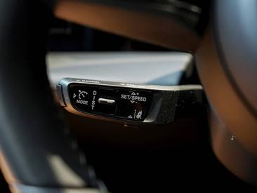 Porsche Taycan Turbo S — photo 29