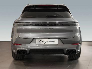 Porsche Cayenne III Turbo GT — photo 5