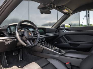 Porsche 911 GT3 — photo 11