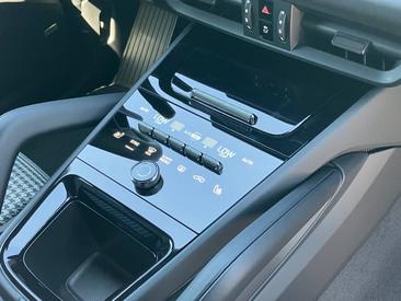 Porsche Cayenne III Turbo GT — photo 38