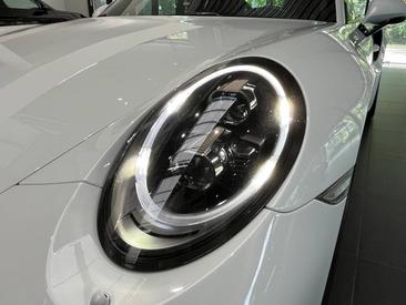 Porsche 991 II Turbo — photo 25