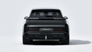 Porsche Cayenne E4 Turbo Electric — photo 7