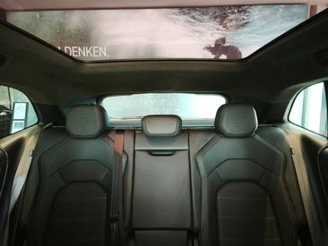 Porsche Cayenne E4 Turbo Electric — photo 35