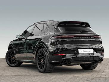 Porsche Cayenne III Turbo GT — photo 3