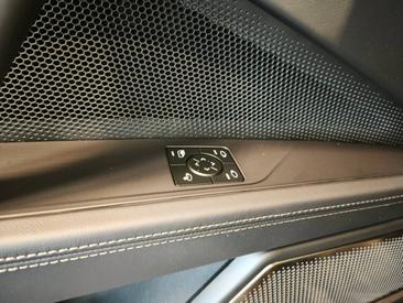 Porsche Cayenne E4 Turbo Electric — photo 43