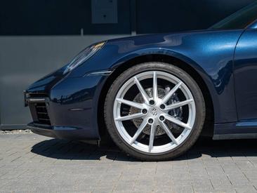Porsche 911 GT3 — photo 29