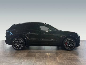 Porsche Cayenne E4 Turbo Electric — photo 8