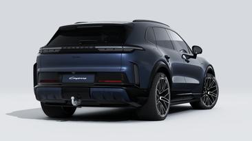 Porsche Cayenne E4 Turbo Electric — photo 9