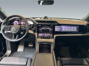 Porsche Cayenne E4 Turbo Electric — photo 16