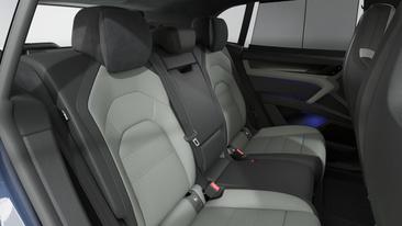 Porsche Cayenne E4 Turbo Electric — photo 13