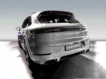 Porsche Cayenne III Turbo GT — photo 3