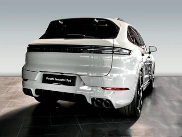 Porsche Cayenne III Turbo GT — photo 6