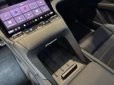 Porsche Cayenne E4 Turbo Electric — photo 24