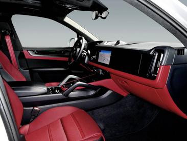 Porsche Cayenne III Turbo GT — photo 10