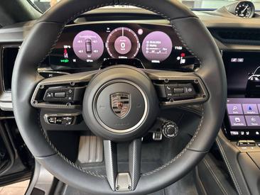 Porsche Cayenne E4 Turbo Electric — photo 26